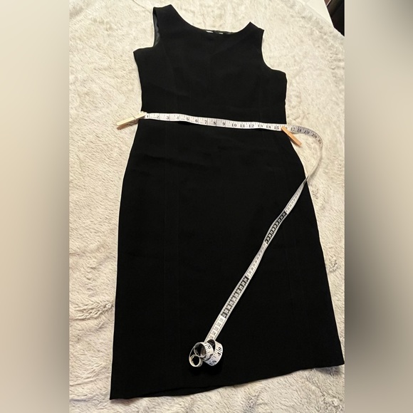 calvin klein black dress gold zipper V-Neck Bodycon Layer and accessorize this smart sheath dress however you want for a look that easily switches from the 9 Calvin klein jacket w gold